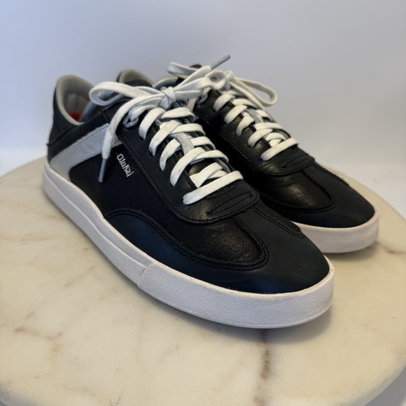 OluKai Shoes - Olukai Ha'Upu Women's Size US 7/EU 37 Black Silver Leather Sneakers Shoes
